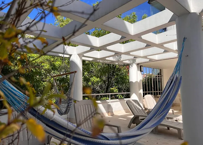 Condesa Residence Campeche 5 Modern Residence 2Br 1Ba Apartment Emphasizing Open Airy Spaces In Campeche