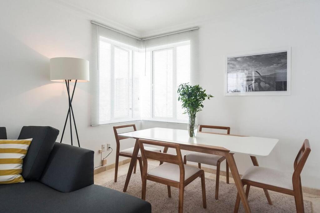 Apartment Condesa Campeche: Modern 2br With Open Spaces Mexico City